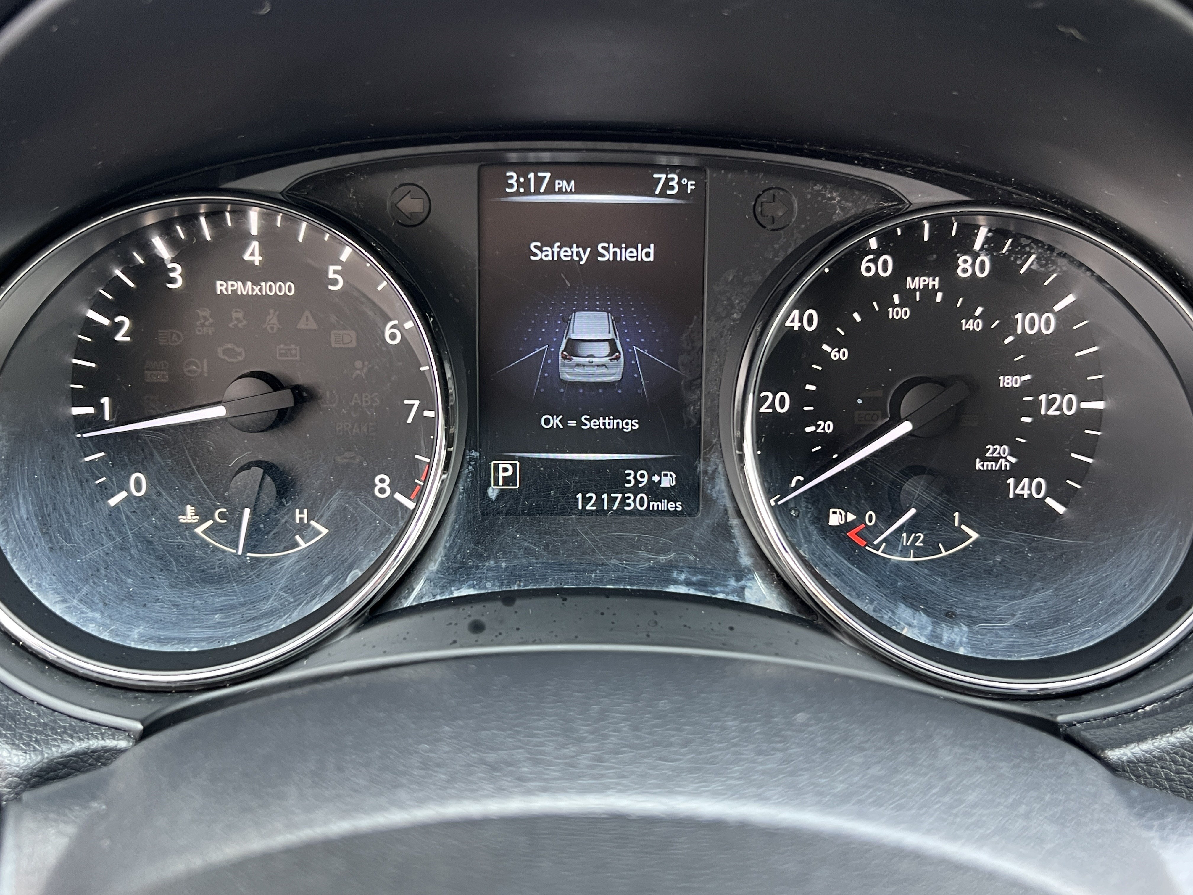 Used 2017 Nissan Rogue SV AWD/4WD image 27