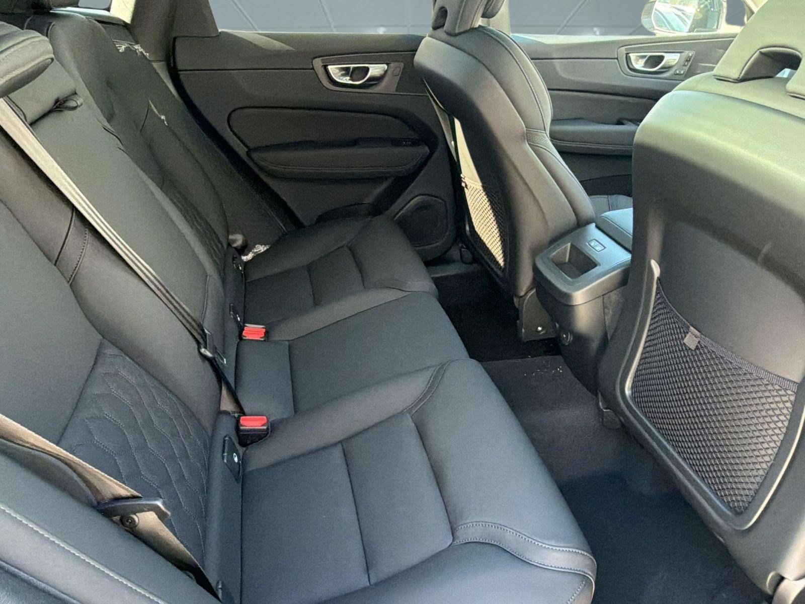 New 2026 Volvo XC60 B5 Plus w/ Climate Package AWD/4WD image 29
