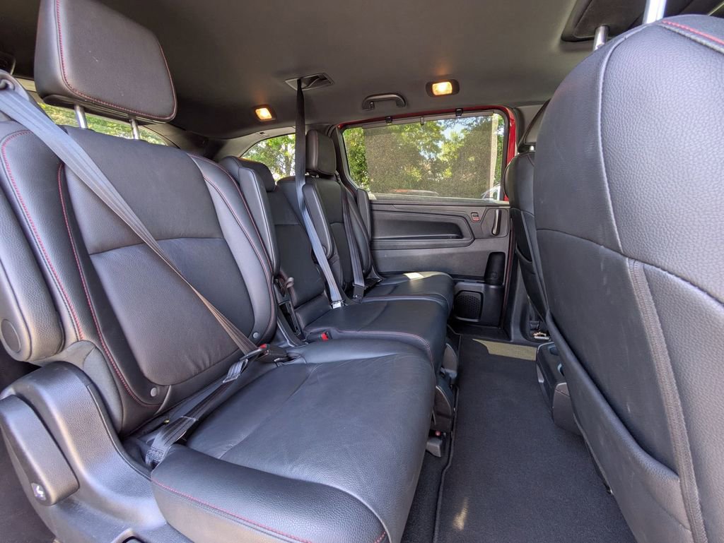 Used 2025 Honda Odyssey Sport-L image 29