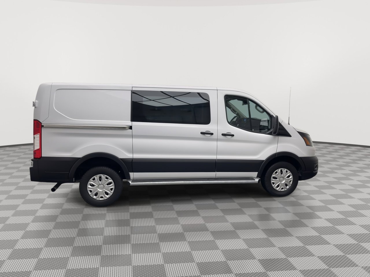 Used 2024 Ford Transit 250 Low Roof w/ Exterior Upgrade Package image 29