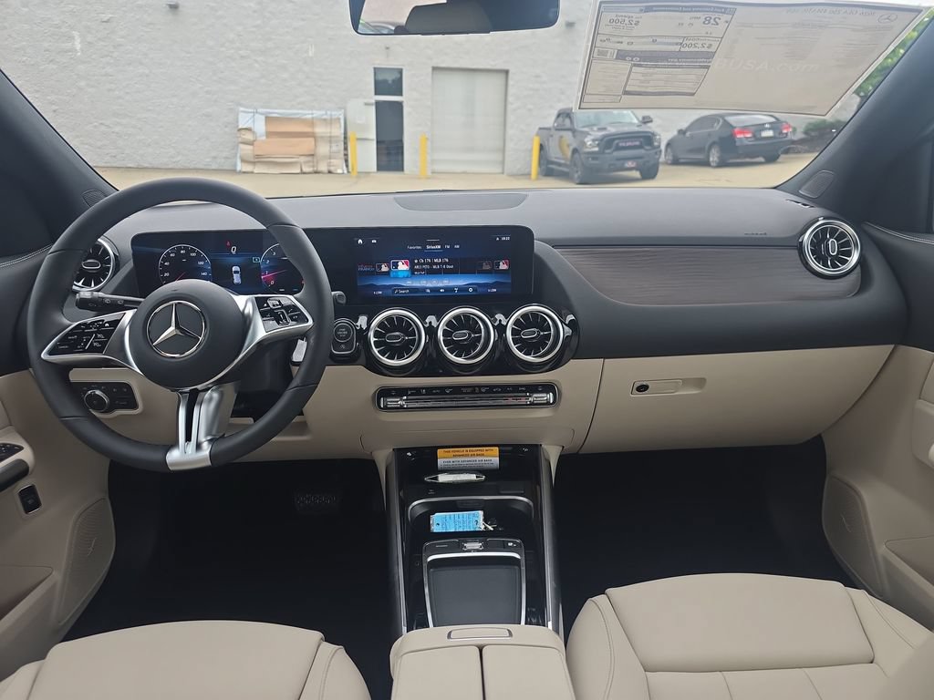 New 2026 Mercedes-Benz GLA 250 4MATIC image 12