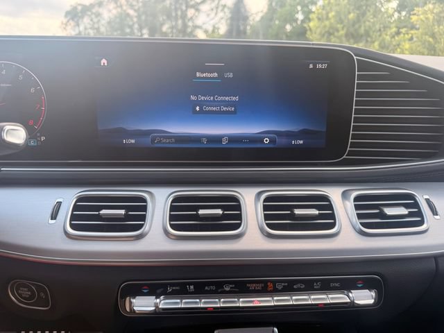 Used 2026 Mercedes-Benz GLS 450 4MATIC image 4