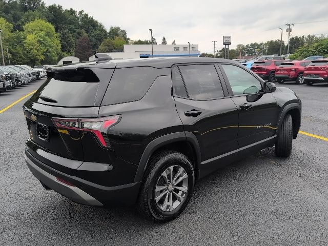 Used 2025 Chevrolet Equinox LT AWD/4WD image 4