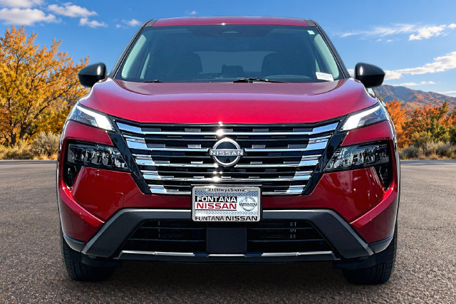 Certified 2026 Nissan Rogue S FWD image 2
