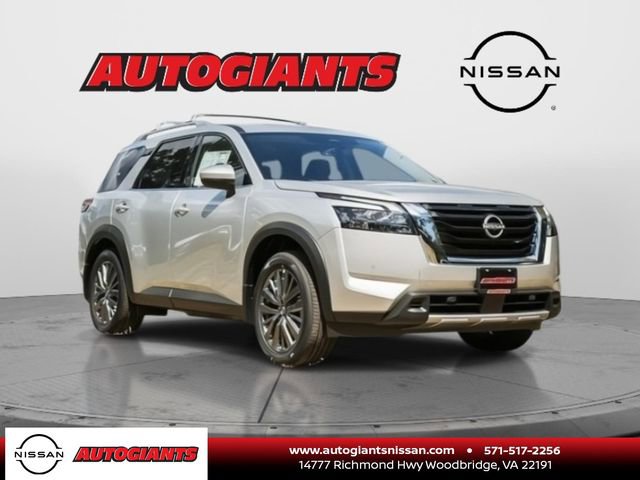New 2025 Nissan Pathfinder SL w/ SL Premium Package image 1