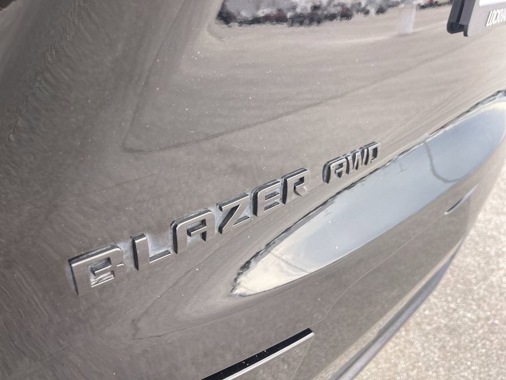 Used 2024 Chevrolet Blazer RS w/ Driver Confidence II Package image 12