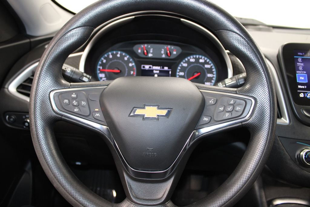 Used 2024 Chevrolet Malibu LT image 31