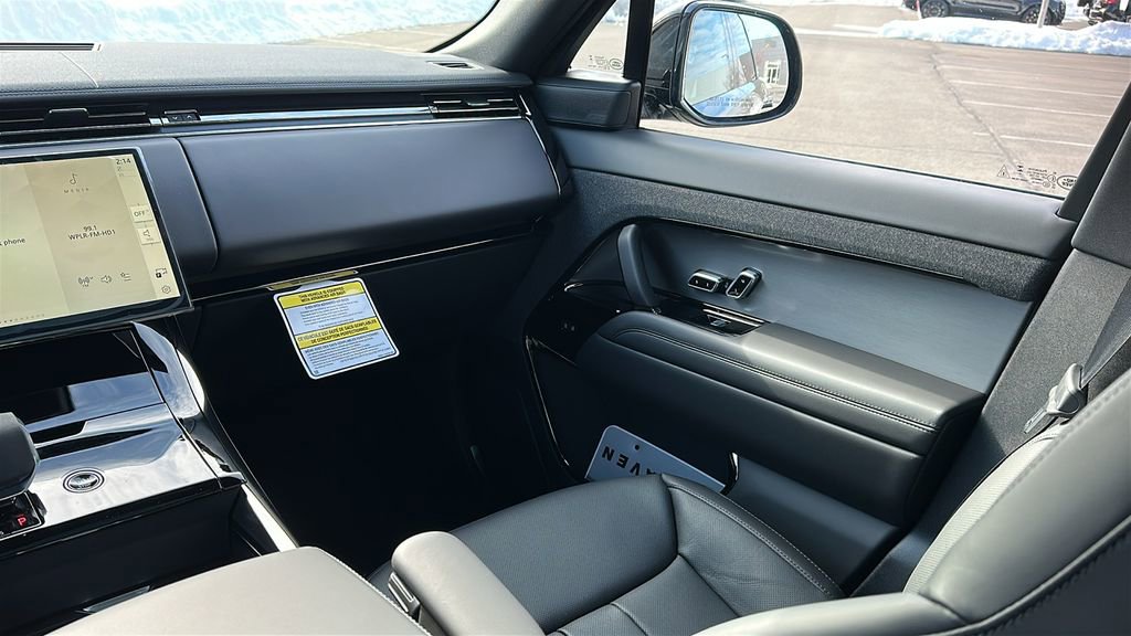 New 2026 Land Rover Range Rover Sport Dynamic SE image 23
