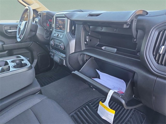 Used 2024 Chevrolet Silverado 1500 Custom image 15