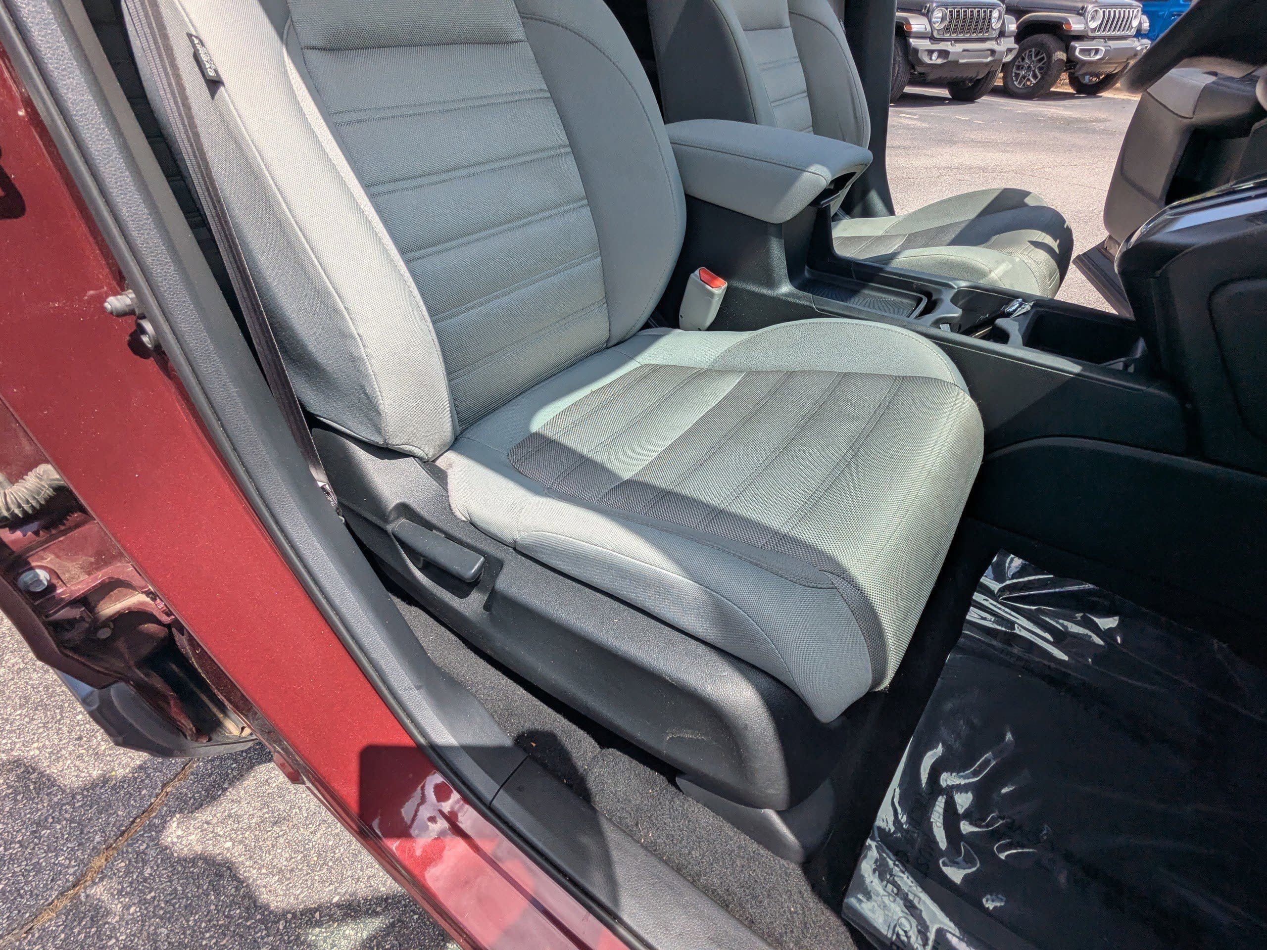 Used 2018 Honda CR-V EX image 15