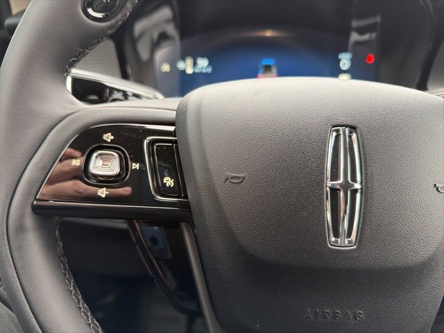 New 2026 Lincoln Corsair Premiere image 16