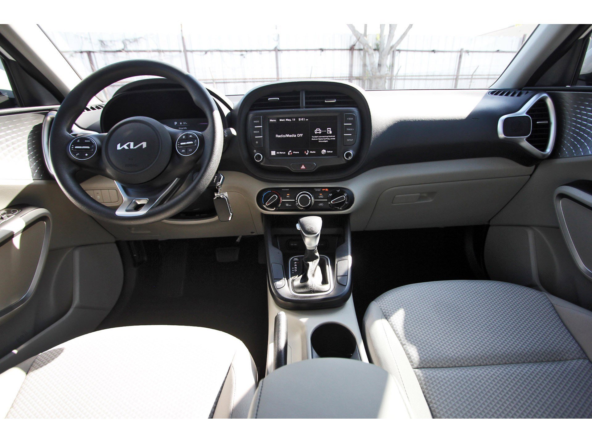Certified 2024 Kia Soul LX w/ Option Group 015 FWD image 9