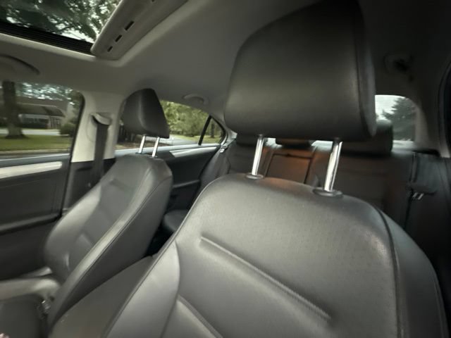 Used 2018 Volkswagen Jetta SE FWD image 14