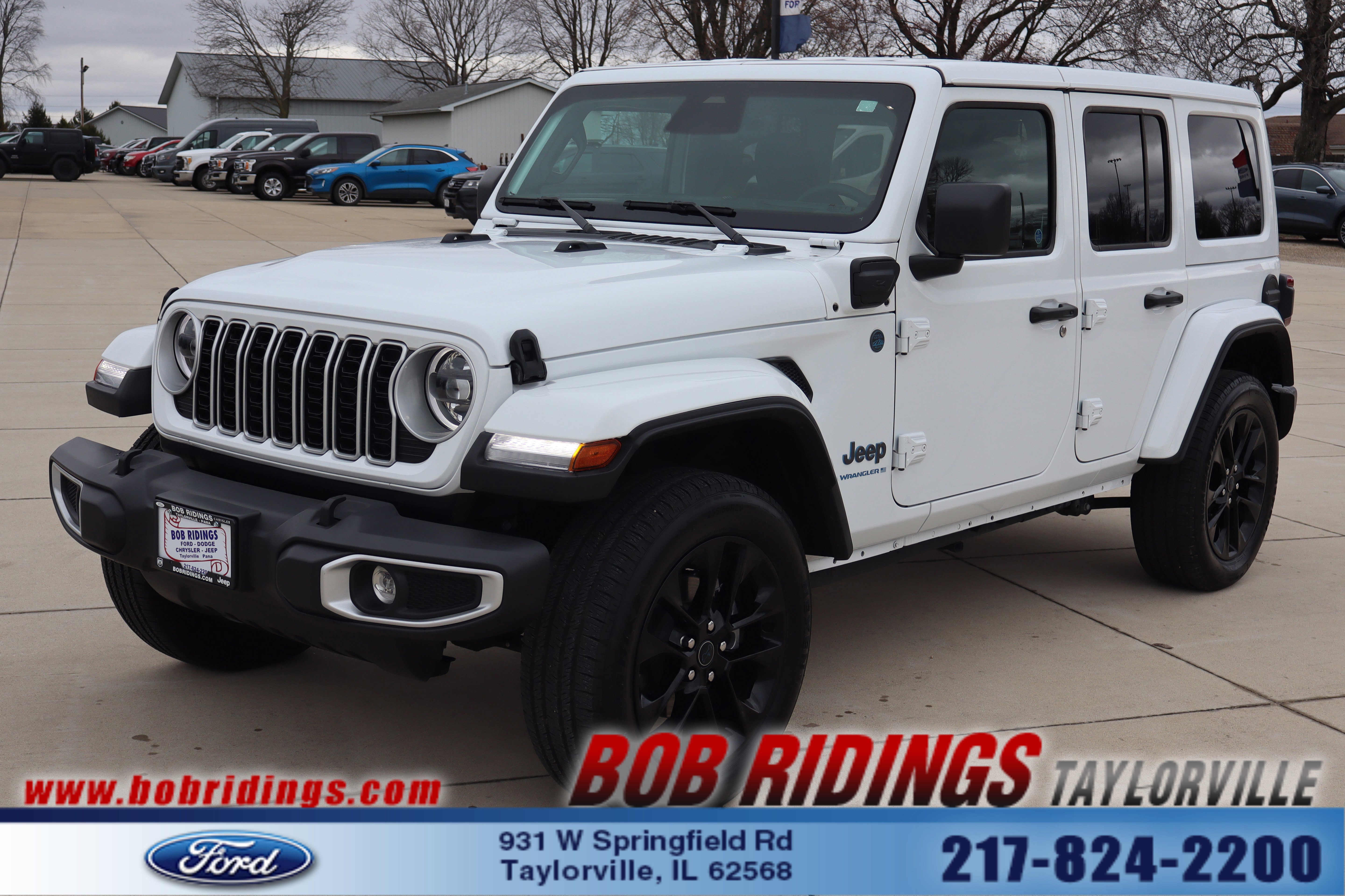 Used 2025 Jeep Wrangler Sahara w/ Safety Group image 1