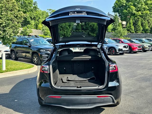 Used 2023 Tesla Model Y Long Range AWD/4WD image 9