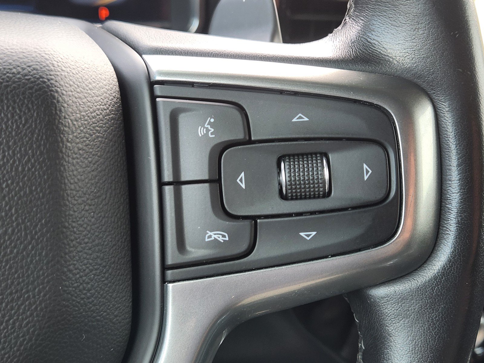 Used 2022 Chevrolet Silverado 1500 RST AWD/4WD image 22