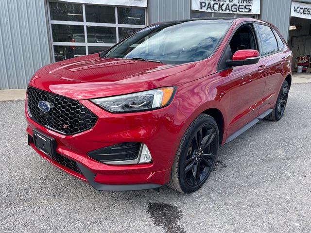 Used 2024 Ford Edge ST w/ Equipment Group 401A AWD/4WD image 3