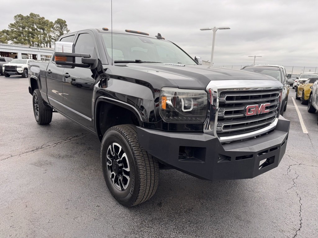Used 2015 GMC Sierra 2500 Denali w/ Duramax Plus Package image 7