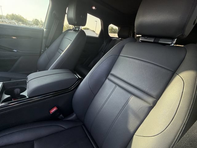 Used 2024 Land Rover Range Rover Evoque Dynamic SE AWD/4WD image 22