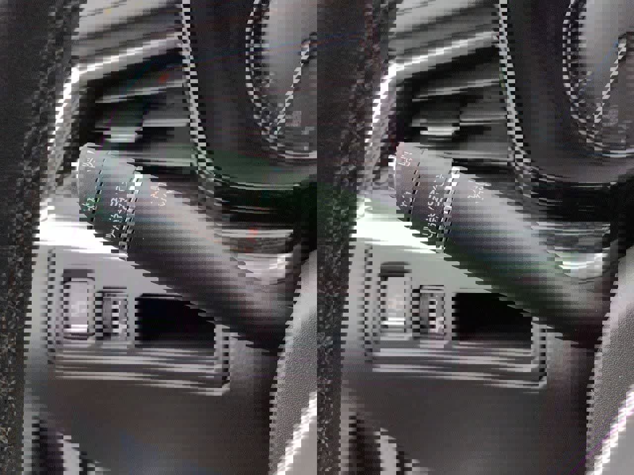 Used 2024 Cadillac XT5 Premium Luxury image 28