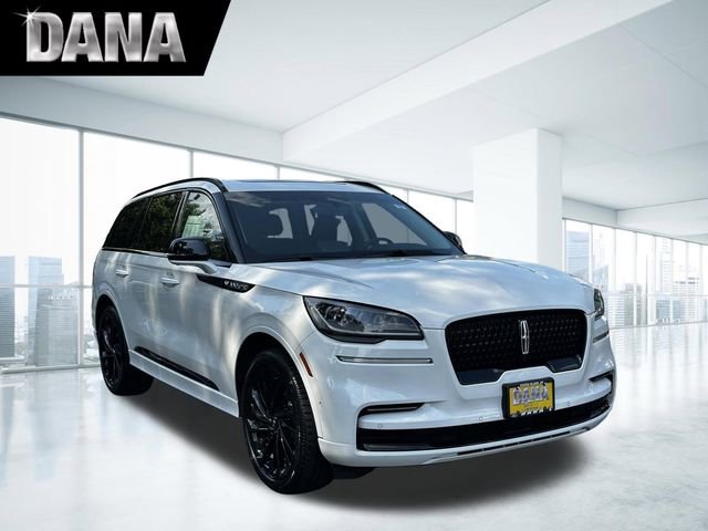 Certified 2024 Lincoln Aviator Reserve w/ Jet Package AWD/4WD image 1