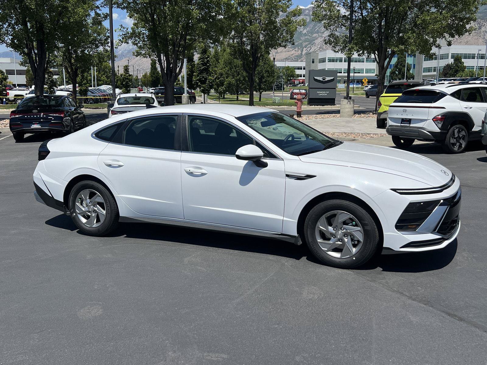 Certified 2026 Hyundai Sonata SE FWD image 12