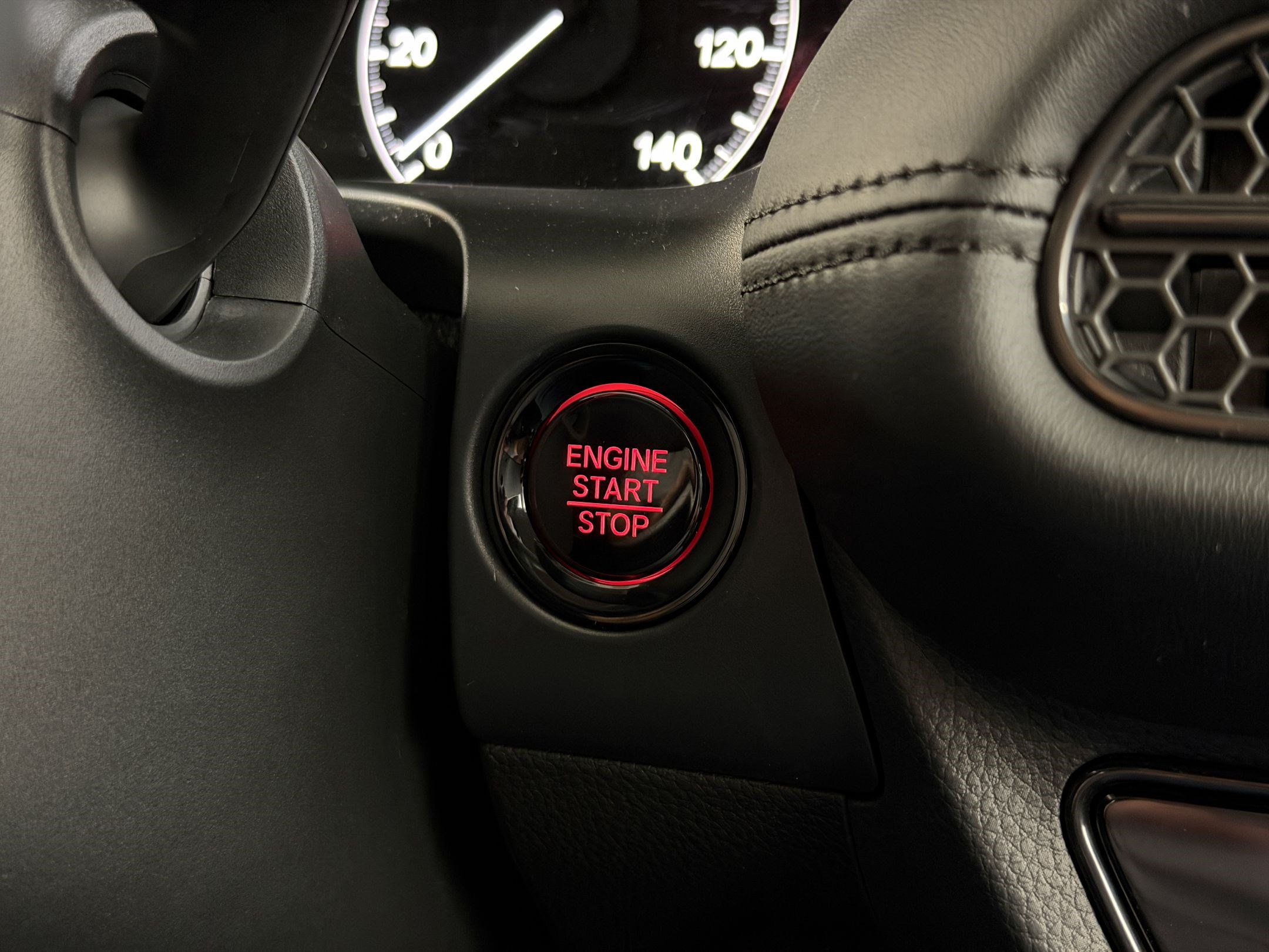 Certified 2025 Honda HR-V LX image 16