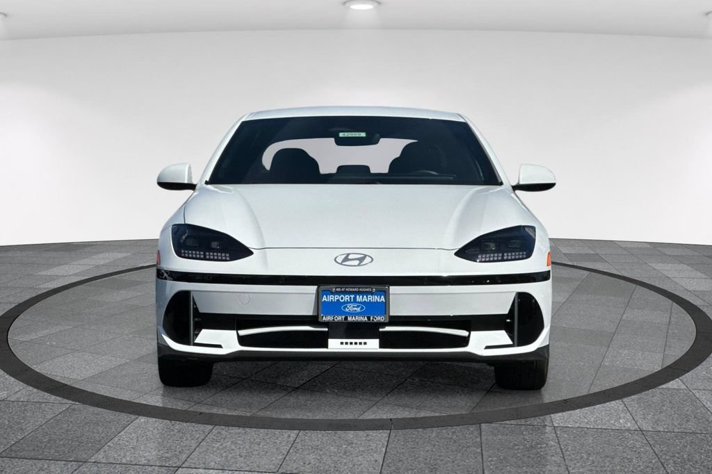 Used 2024 Hyundai Ioniq 6 SE RWD image 11