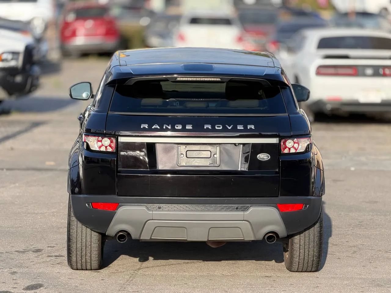 Used 2015 Land Rover Range Rover Evoque Pure Premium AWD/4WD image 16