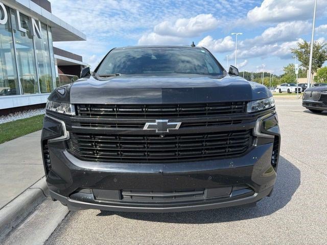 Used 2023 Chevrolet Suburban RST w/ Sport Performance Package AWD/4WD image 9