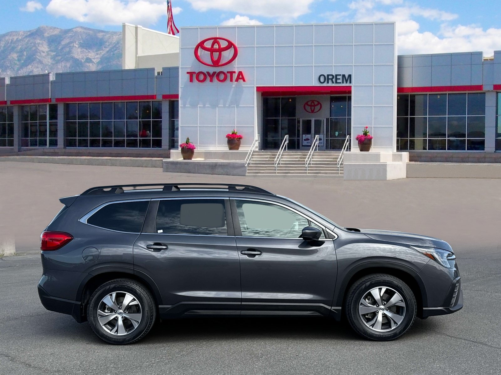 Used 2024 Subaru Ascent Premium w/ Convenience Package AWD/4WD image 3