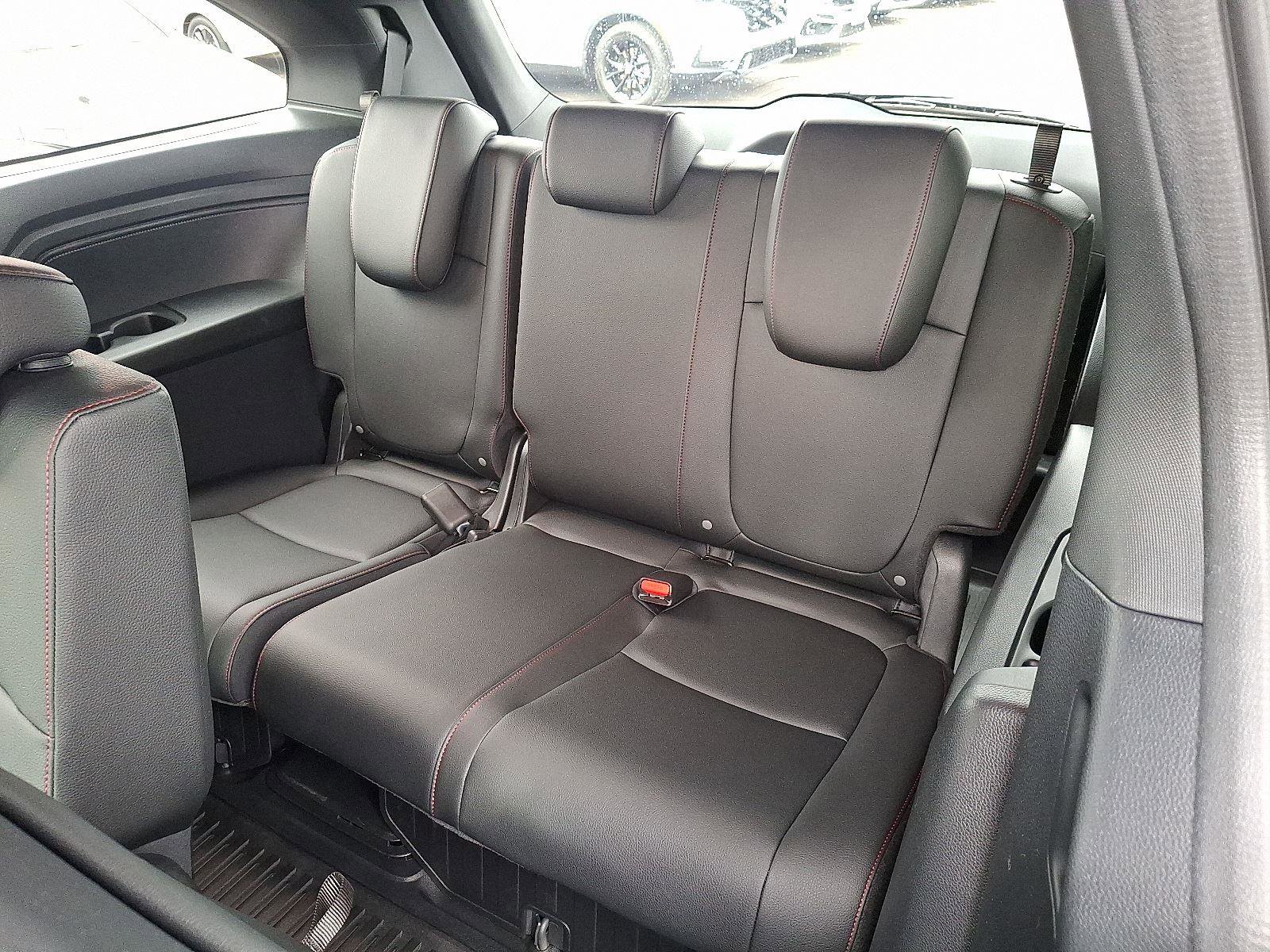 Used 2025 Honda Odyssey Sport-L image 11