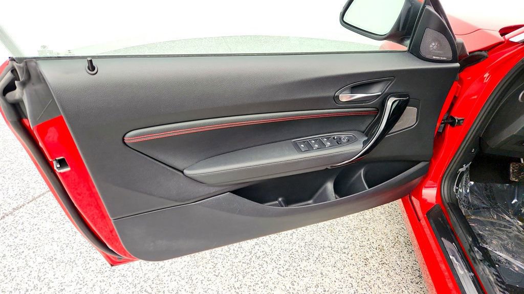 Used 2019 BMW 230i xDrive 230i xDrive Convertible w/ Premium Package image 11