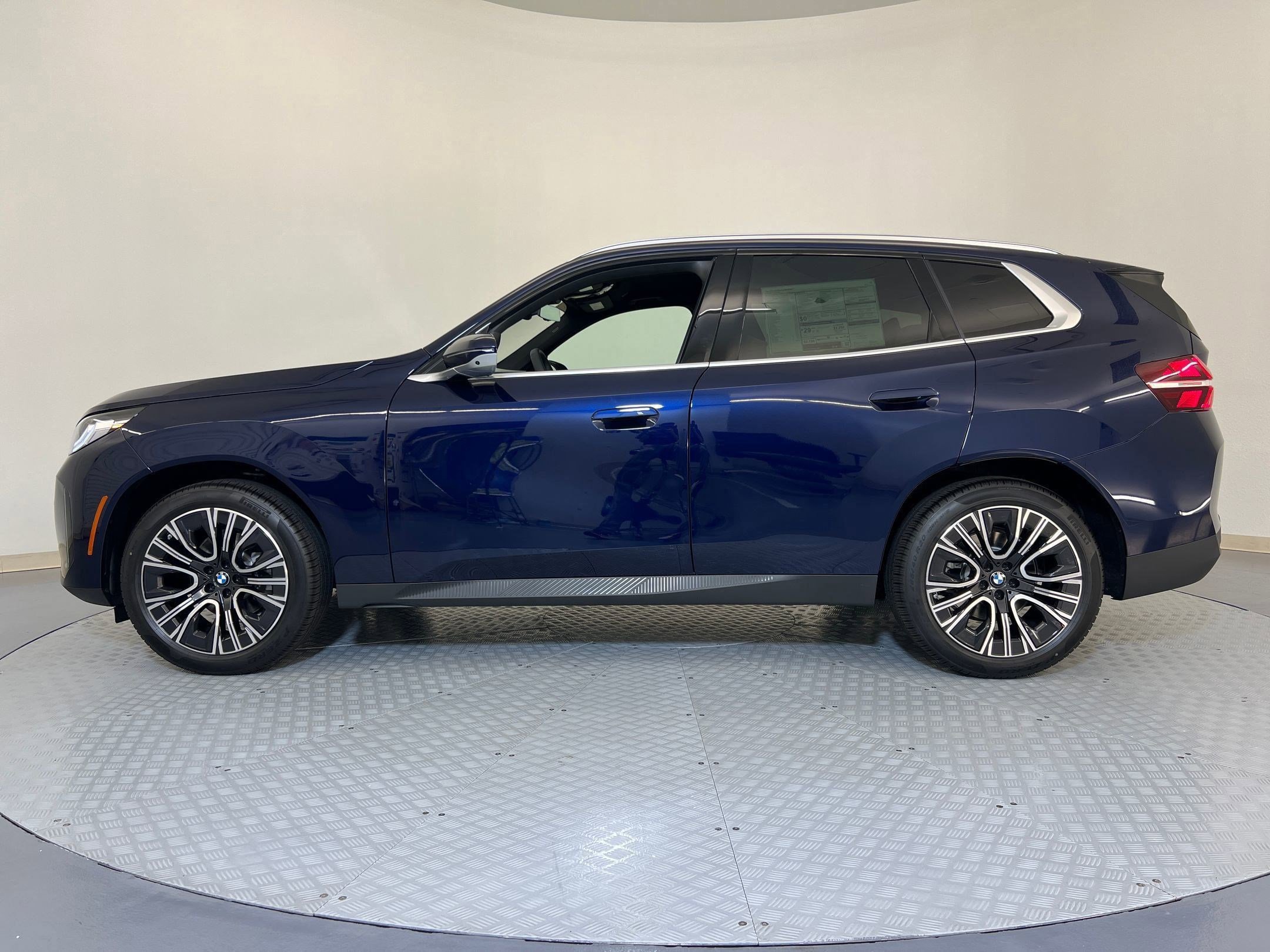 Used 2026 BMW X3 xDrive30 w/ Premium Package image 2