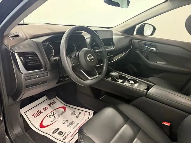 Used 2023 Nissan Rogue SL w/ SL Premium Package FWD image 11