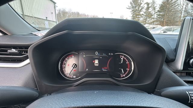 Used 2024 Toyota RAV4 LE image 15