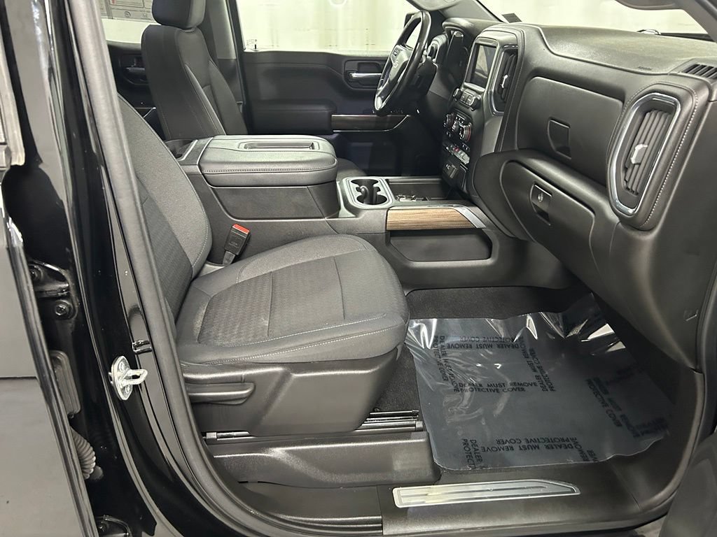 Used 2021 Chevrolet Silverado 1500 RST AWD/4WD image 12