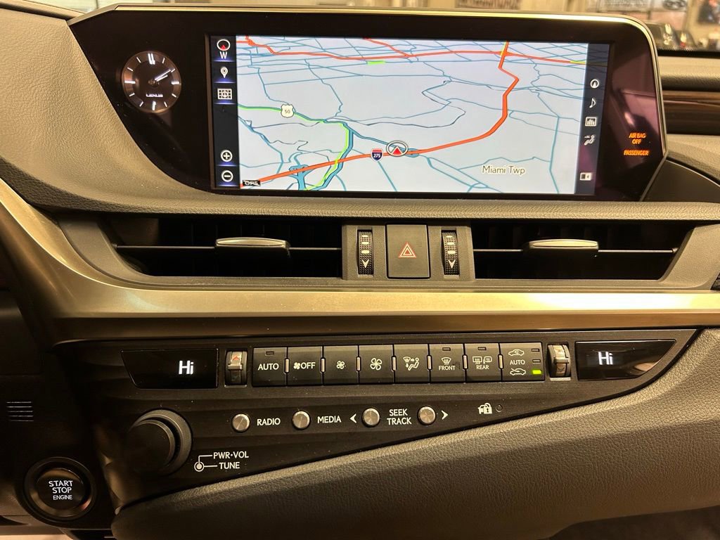 Used 2019 Lexus ES 350 w/ Premium Package image 16