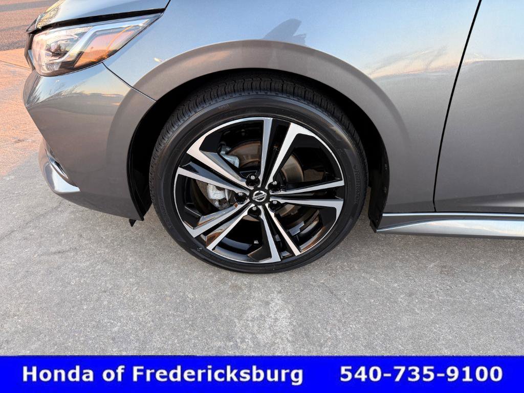 Used 2023 Nissan Sentra SR w/ SR Premium Package image 10