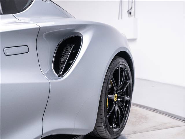 New 2025 Lotus Emira image 13