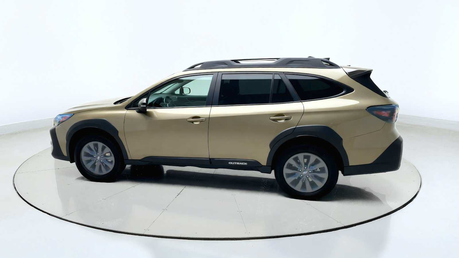 Certified 2025 Subaru Outback Onyx Edition AWD/4WD image 8