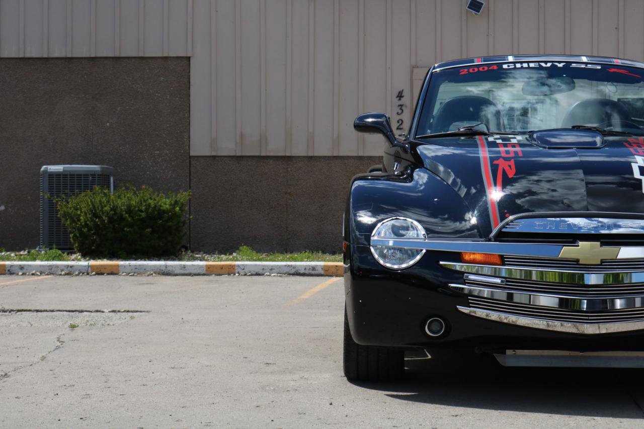 Used 2004 Chevrolet SSR w/ Preferred Equipment Group RWD image 54