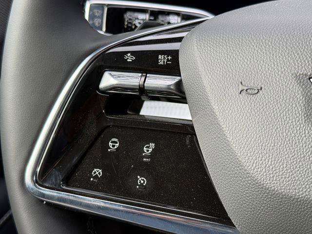 New 2025 Cadillac Optiq Sport 1 image 28