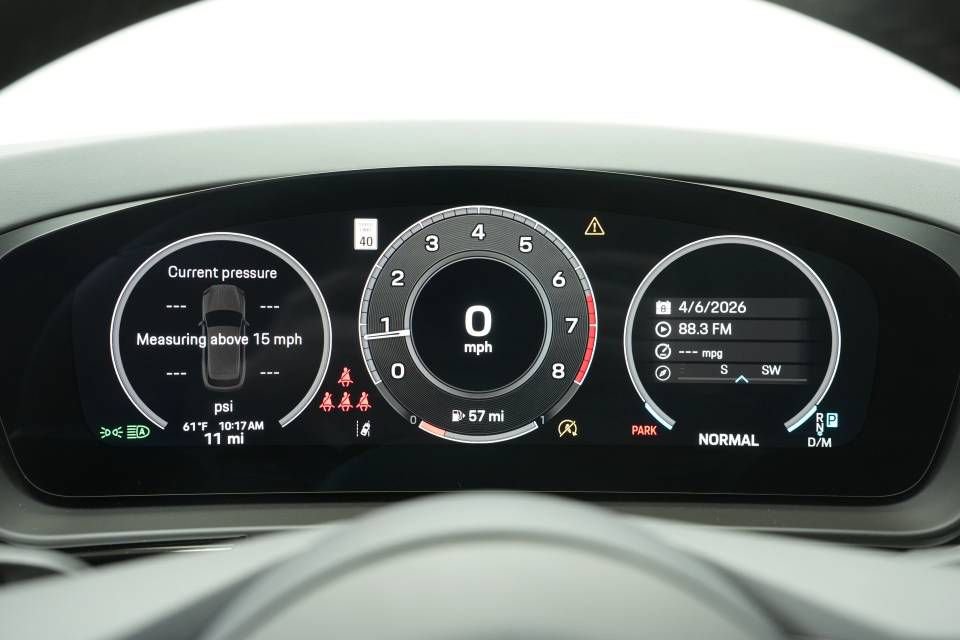 New 2026 Porsche Cayenne image 14