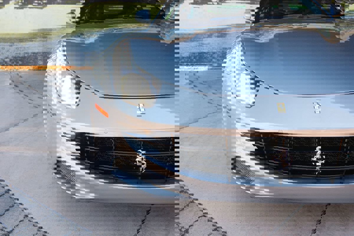 Used 2012 Ferrari FF image 31