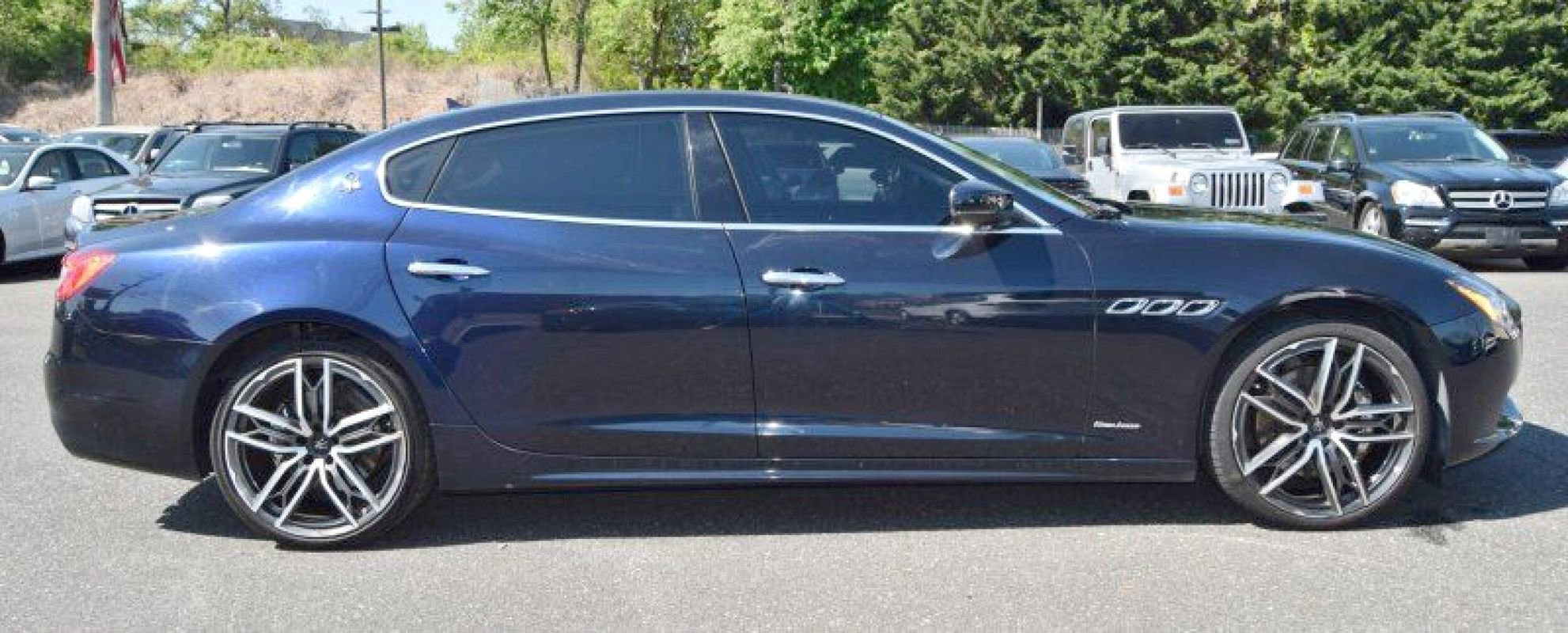 Used 2019 Maserati Quattroporte S GranLusso Q4 AWD/4WD image 8