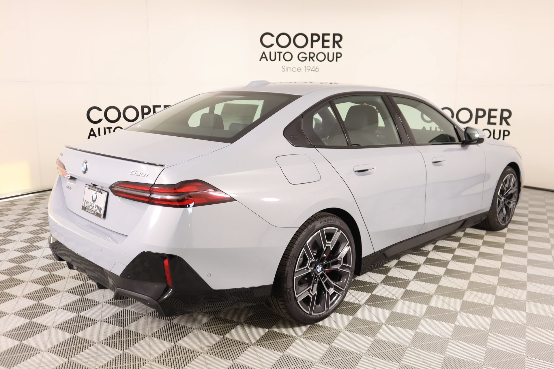 New 2026 BMW 530i xDrive w/ M Sport Package AWD/4WD image 22