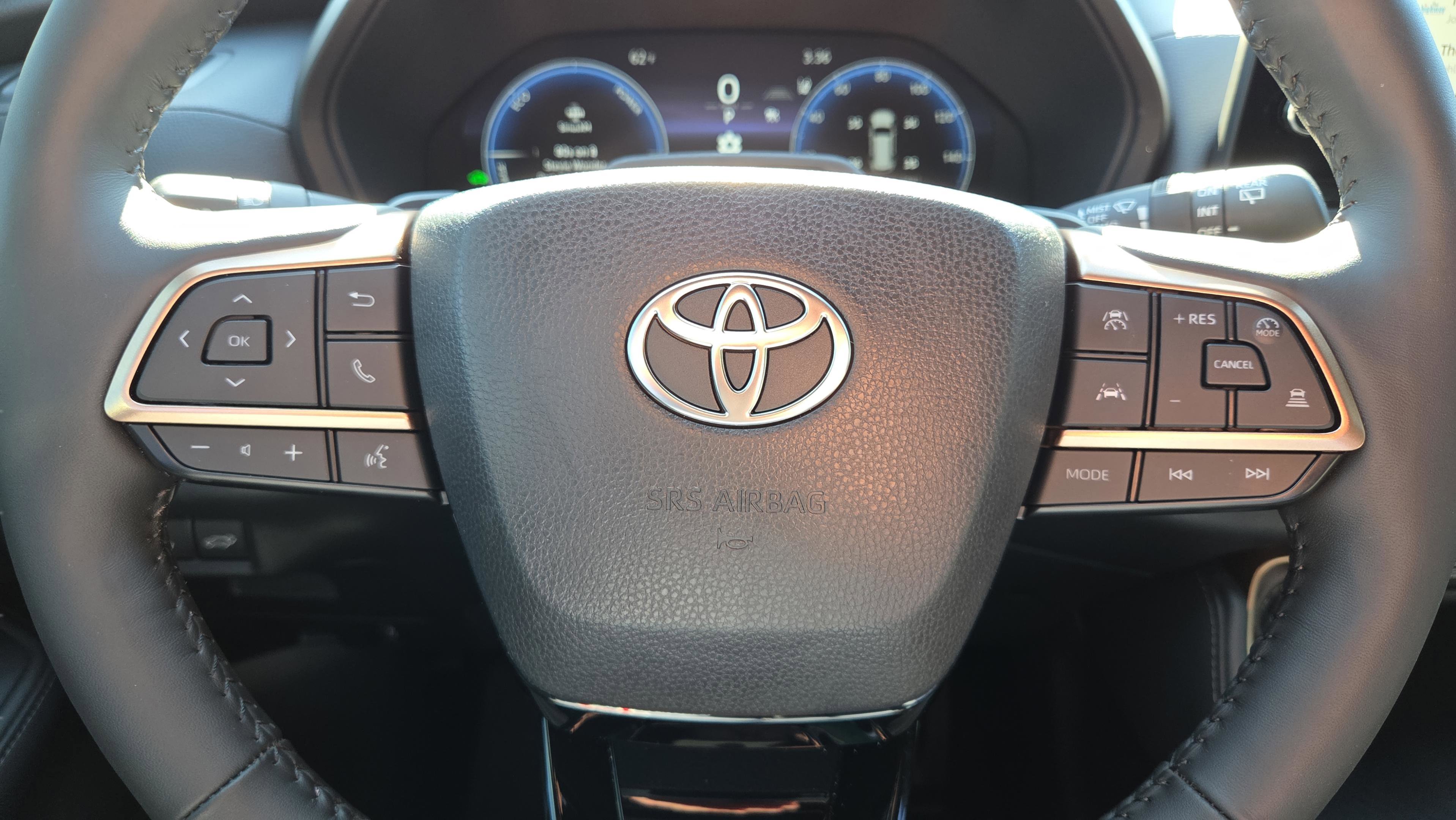 Used 2025 Toyota Grand Highlander AWD Hybrid image 28