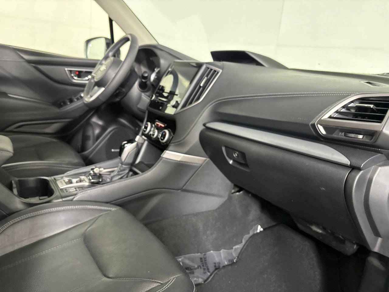 Used 2020 Subaru Forester Limited w/ Popular Package #3 AWD/4WD image 33