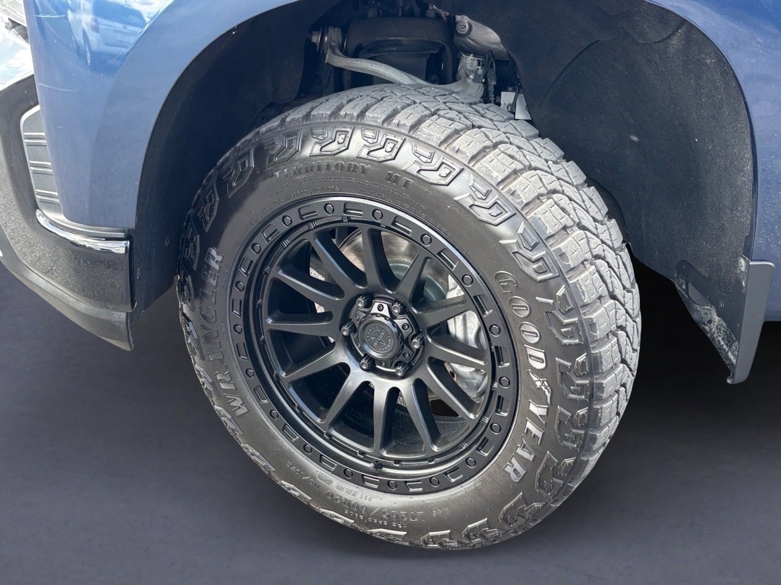 Used 2021 Chevrolet Silverado 1500 LT Trail Boss image 11